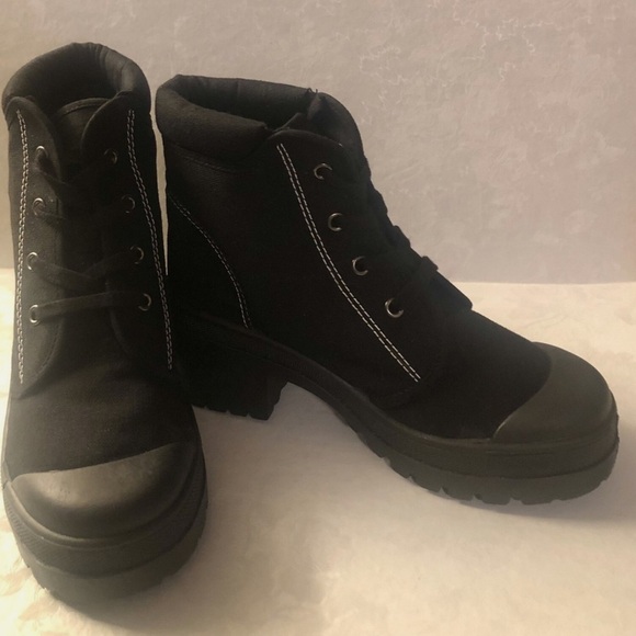 🆕 CHINESE LAUNDRY’s ON YOUR FEET Brand Women's Black Ankle Boots Size 6 -New- - Picture 6 of 14